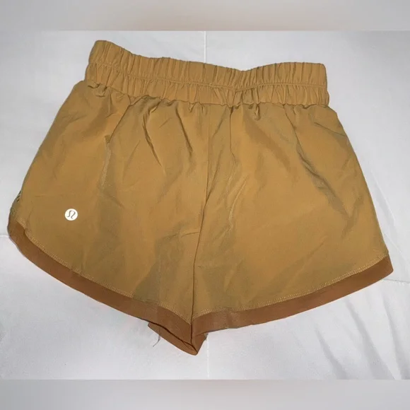 lululemon athletica Women's Brown Athletic Shorts - Picture 1 of 2
